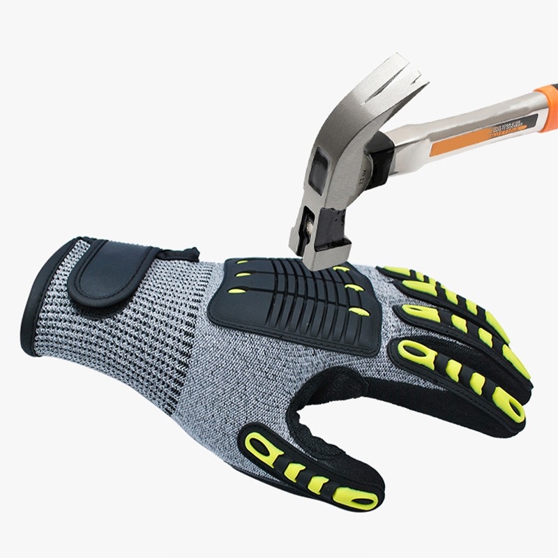 Mechanix 防振ヘビーデューティ安全作業手袋、耐切創性 - Work Glove Impact のレビューと価格